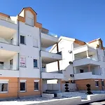 Bouvier Apartment *